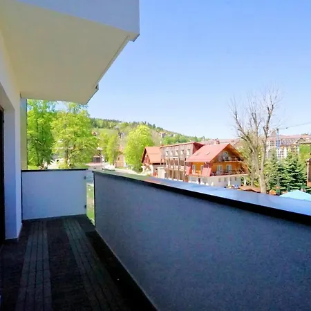 Z Tarasem Karkonoska - Apartamentuj شقة *