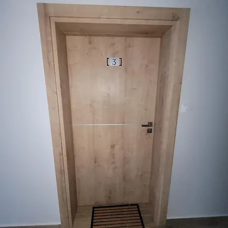 شقة Z Tarasem Karkonoska - Apartamentuj